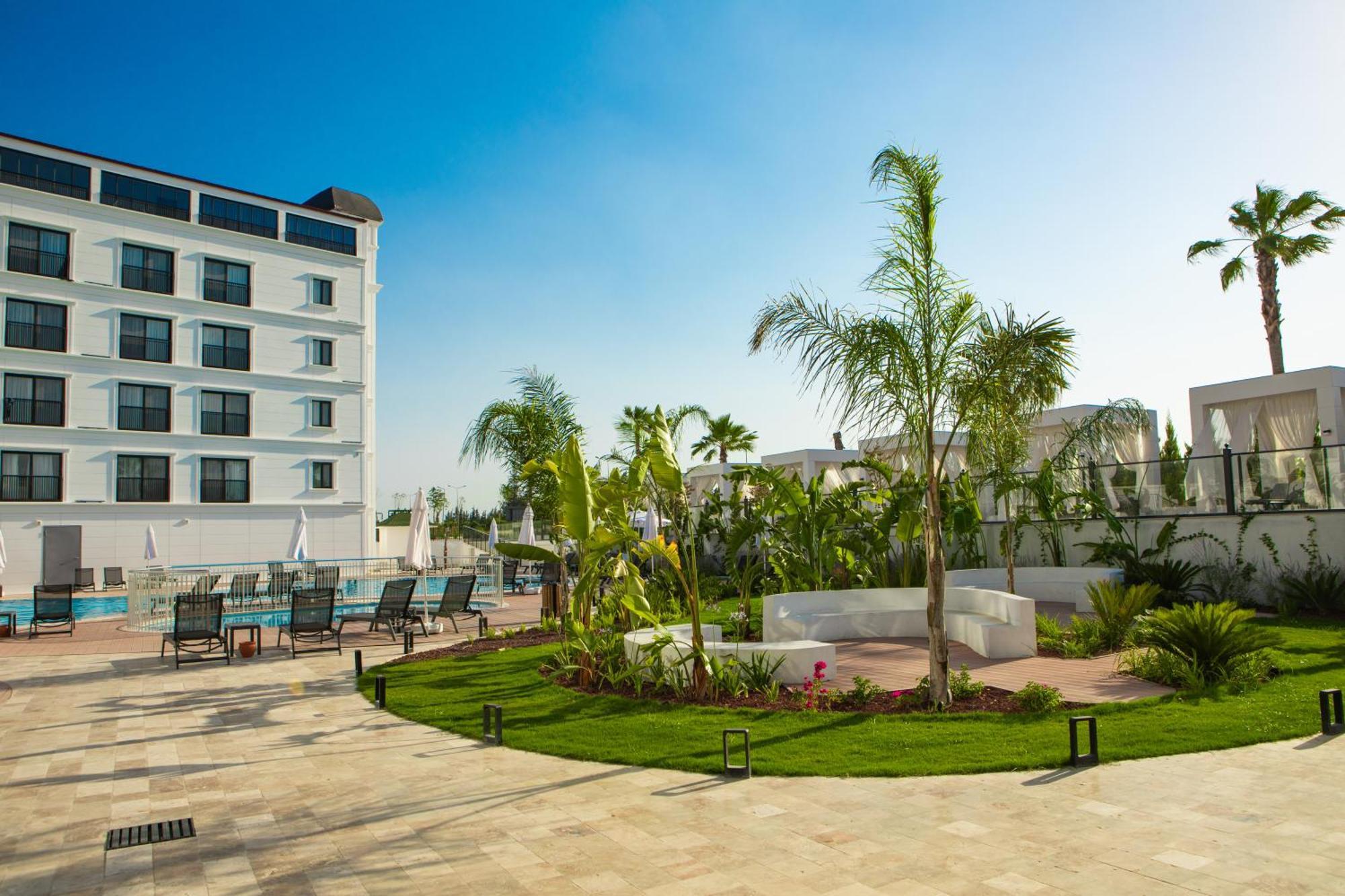 Ramada By Wyndham Dalaman Zewnętrze zdjęcie