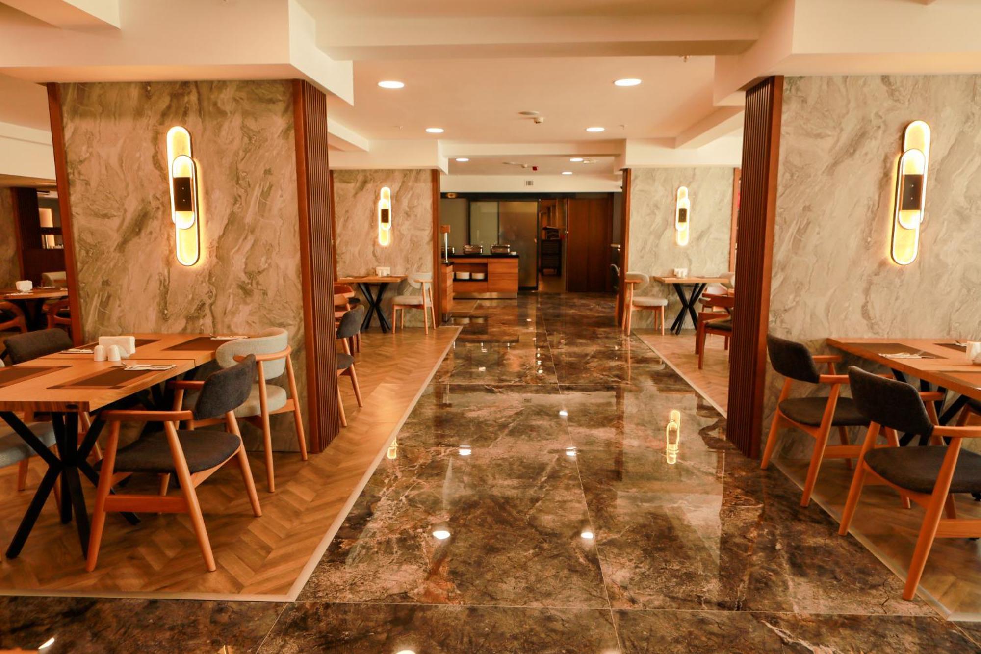 Ramada By Wyndham Dalaman Zewnętrze zdjęcie