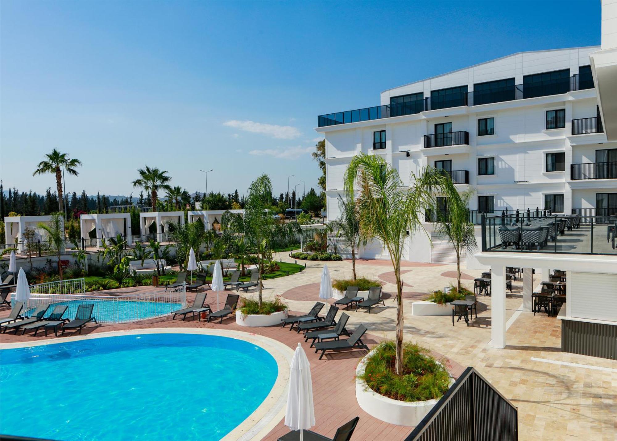 Ramada By Wyndham Dalaman Zewnętrze zdjęcie