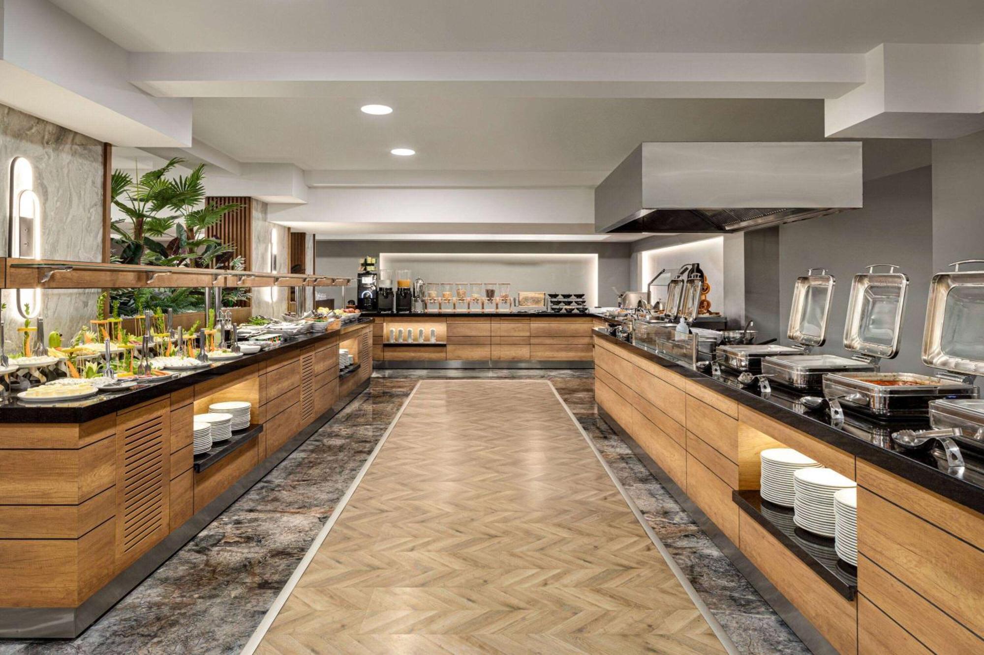 Ramada By Wyndham Dalaman Zewnętrze zdjęcie