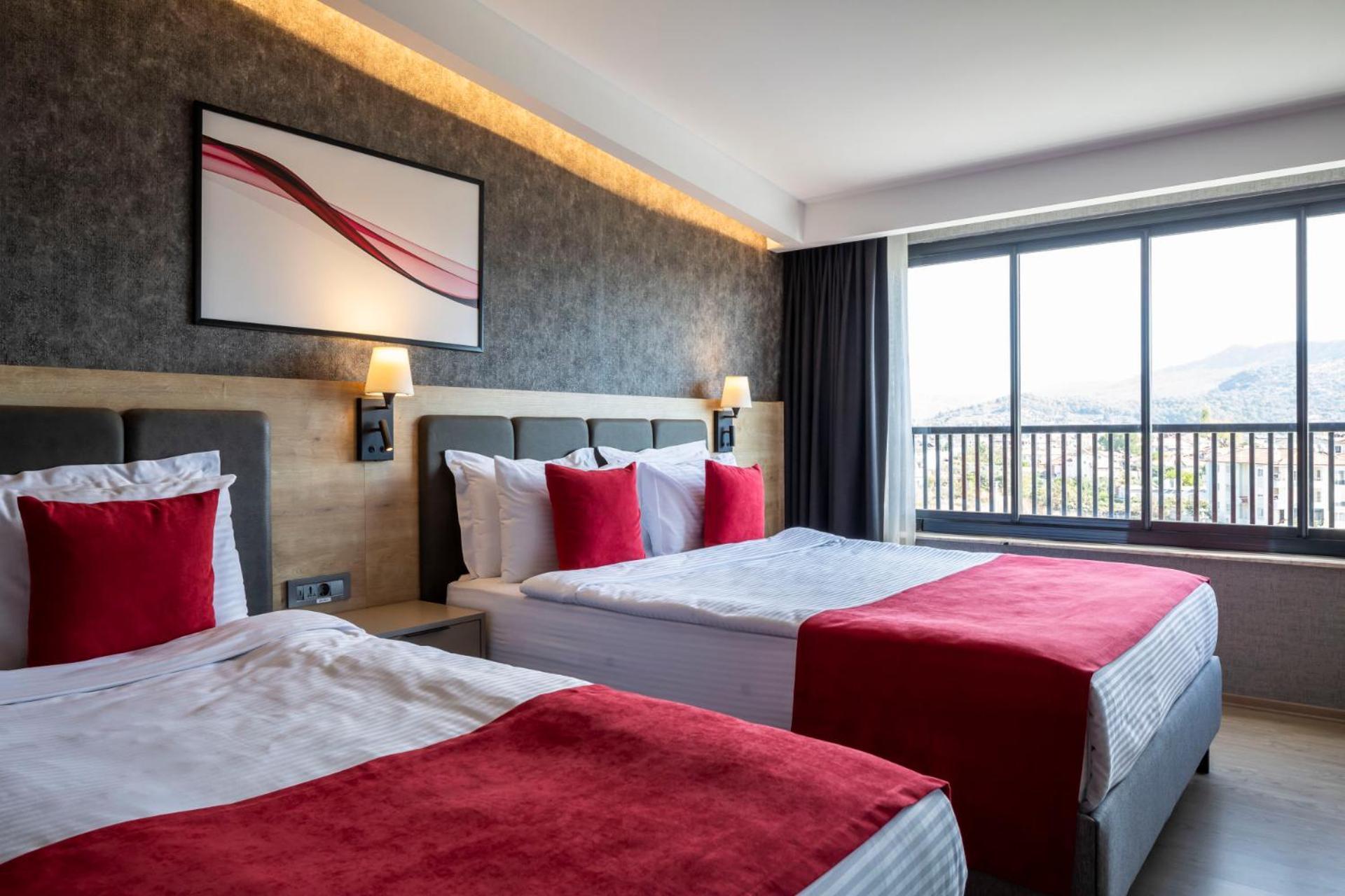 Ramada By Wyndham Dalaman Zewnętrze zdjęcie