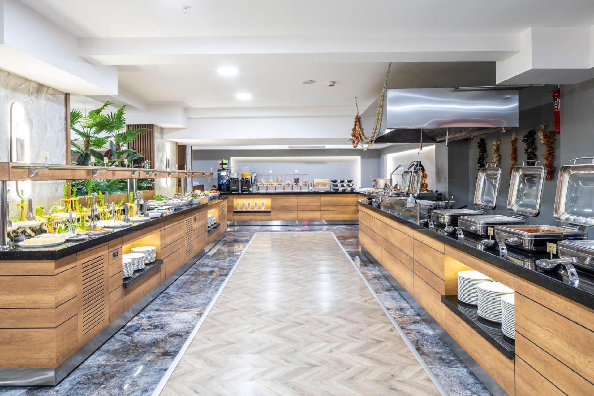Ramada By Wyndham Dalaman Zewnętrze zdjęcie